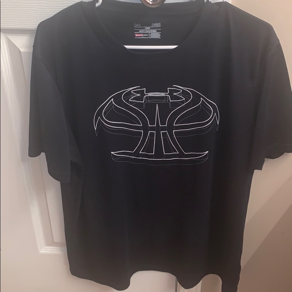 UA T shirt